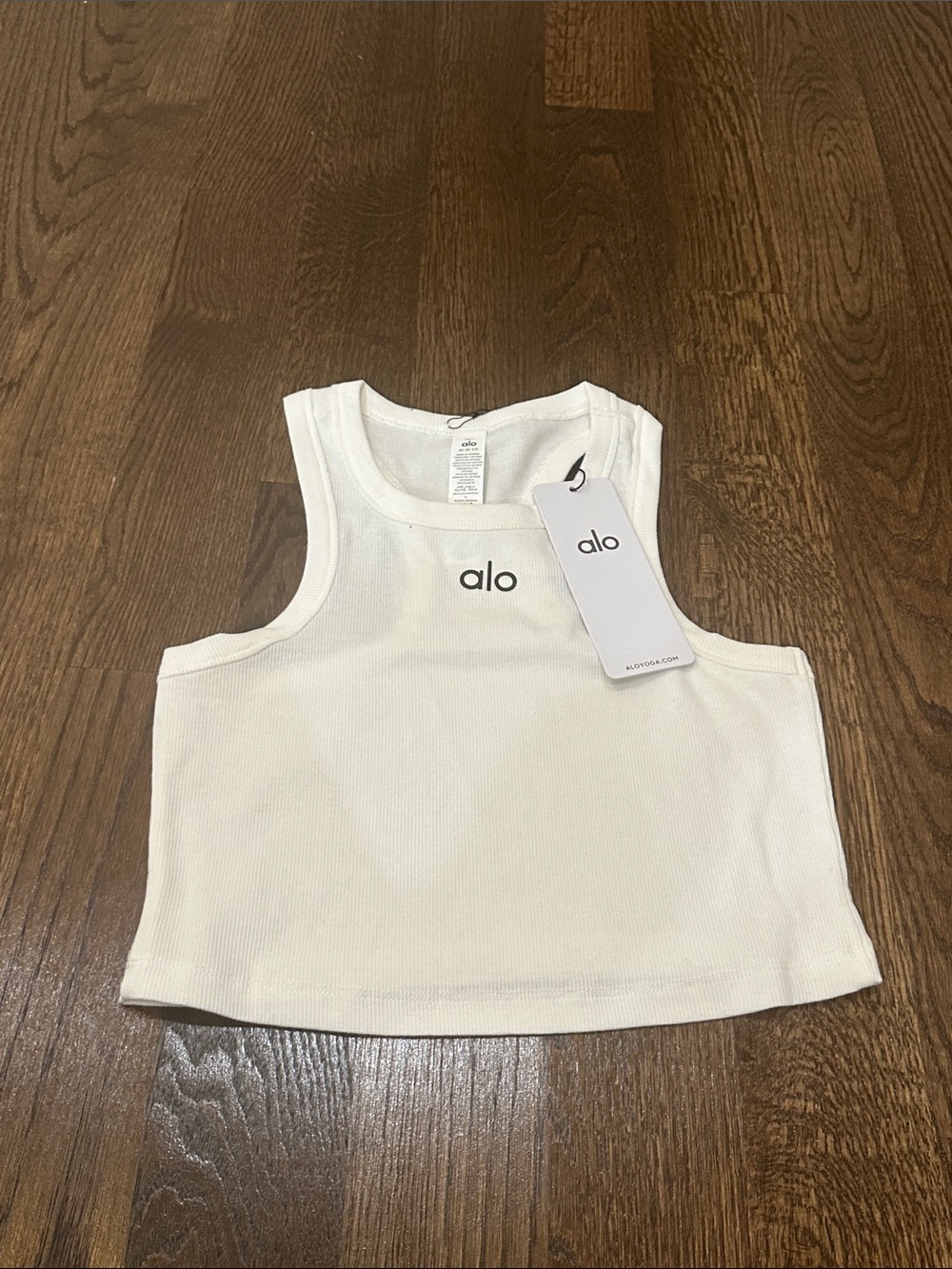ALO Yoga Women’s White Ribbed  Tank Top
